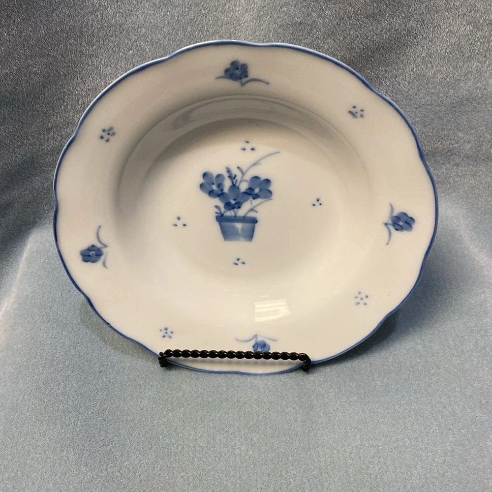 STEELE HAND PAINTED PORCELAIN DE CHINE SOUP BOWL